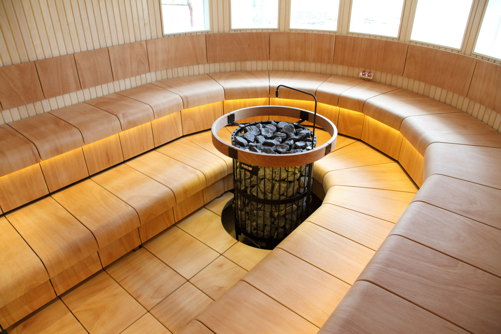 Sauna richtig nutzen – Ablauf, Temperatur & Steuerung | KURORA®
