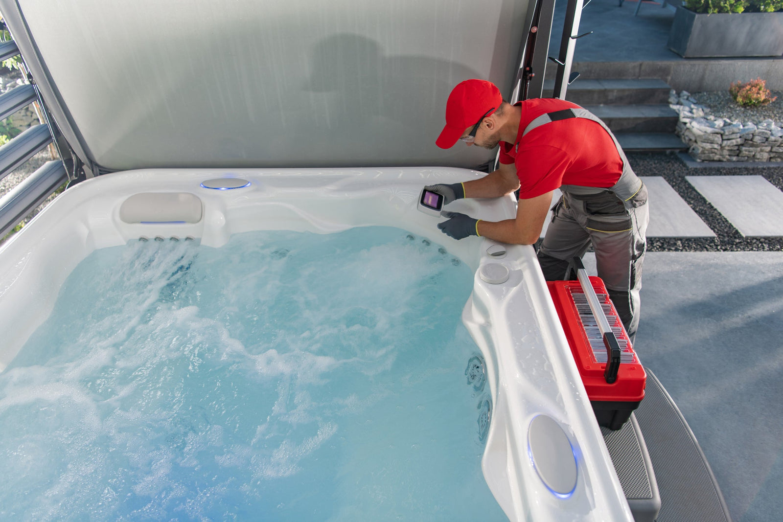 SWIM SPA SERVICE ELITE – Wartung und Kontrolle vor Ort