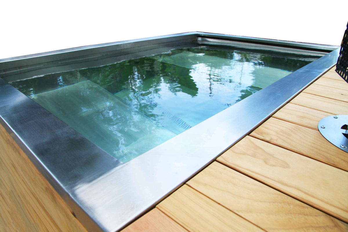 Hot Tub en acier inoxydable MATTERHORN incl. four à bois