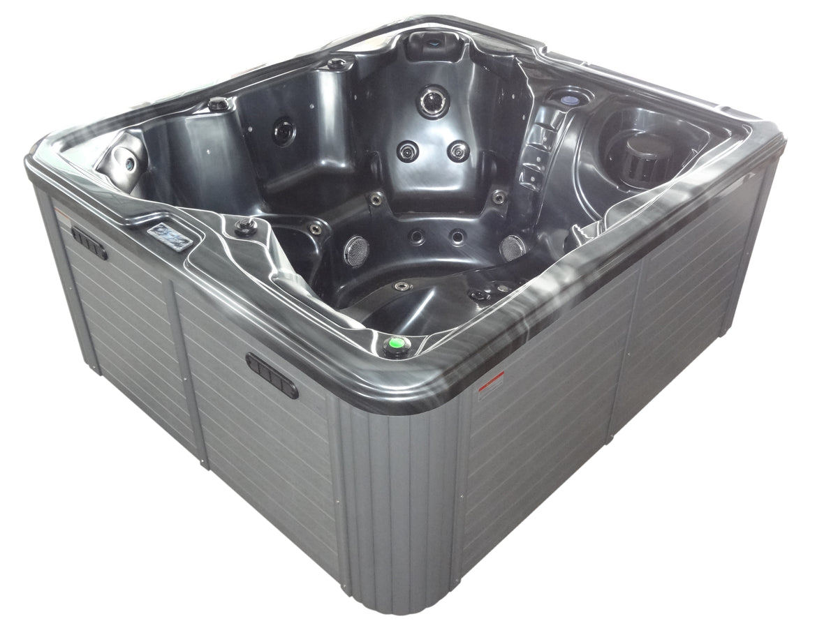 Jacuzzi autonettoyant LUCERNE